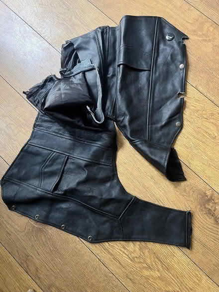 Photo of free Black Leather (Gleedless (Gleedless (S12)) #2