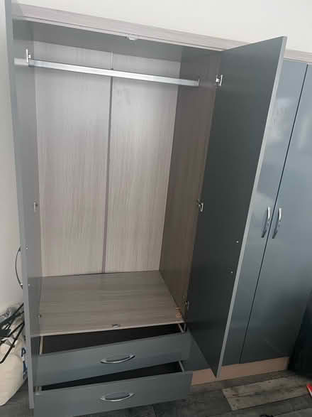 Photo of free Mirrored grey wardrobe (SE25) #1
