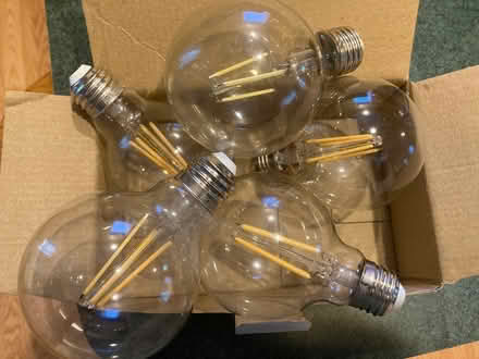 Photo of free 5 globe style light bulbs (Stowe) #1