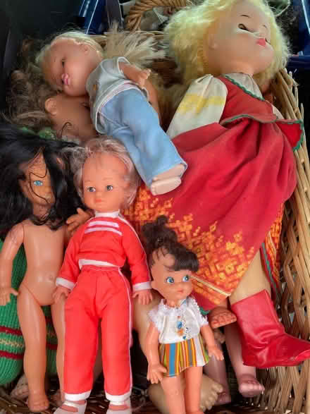 Photo of free Basket of vintage dolls (ST7) #3