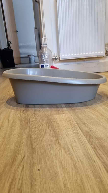 Photo of free Cat littler box and bowl (Levenshulme M19) #1