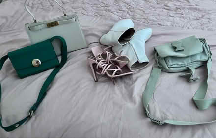 Photo of free Few bits (Northwood HA6) #1