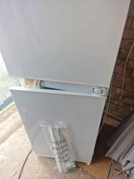 Photo of free Fridge freezer (cheshunt EN8) #2
