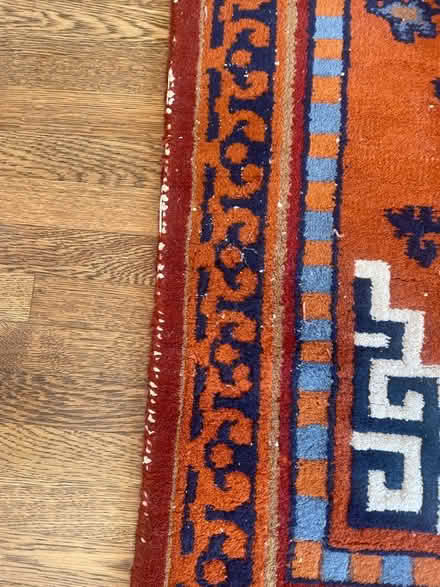 Photo of free 4 x 6 Asian carpet (Beachwood Canyon) #2