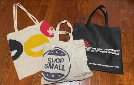 Photo of free Canvas Tote Bags (Upper NW DC/Tenley vicinity) #1