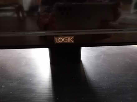 Photo of free TV and Humax Freesat box (Mold CH7) #1