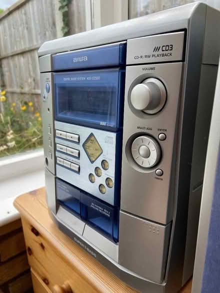 Photo of free Aiwa hifi (Oswestry SY11) #1