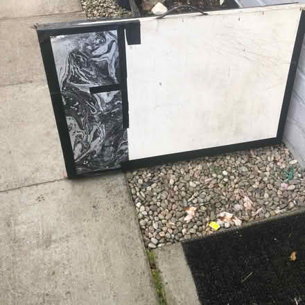 Photo of free Wallpaper table (Lochfield Paisley) #1