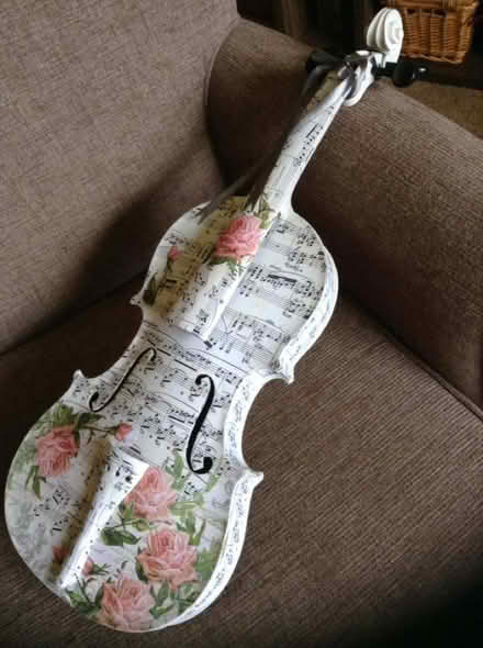 Photo of Unloved or broken violins (Costessey NR8) #1