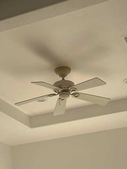 Photo of free White ceiling fans (Yorba Linda) #1