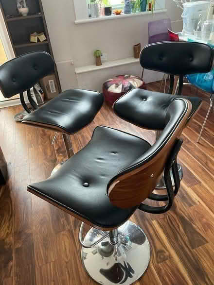 Photo of free Eames style hydraulic chairs (Glasgow G12) #1