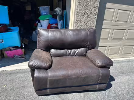 Photo of free Loveseat Recliner (Eastern/Sunridge Heights) #3