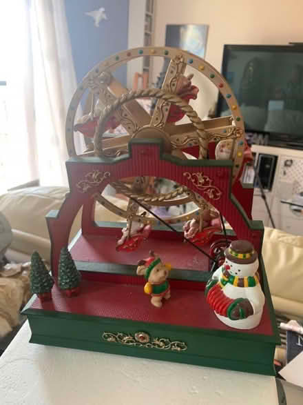 Photo of free Christmas Carousel (Grays RM17) #1