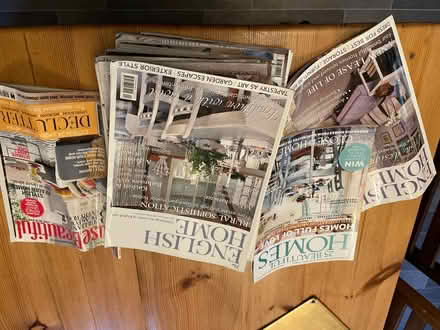 Photo of free magazines about ideal homes (Saughall - CH1) #1