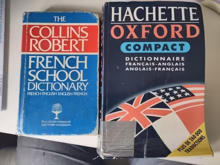 Photo of free 2 French dictionaries (Farington PR25) #1