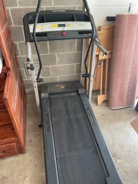 Photo of free Tredmill (Jeffersonville ohio) #2