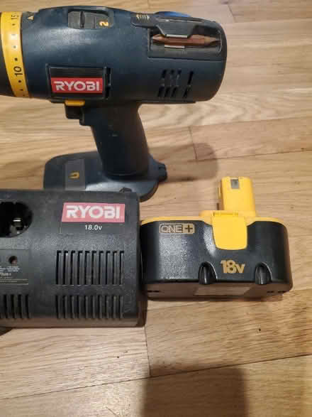 Photo of 18v Battery (Carlisle / Gibson) #1