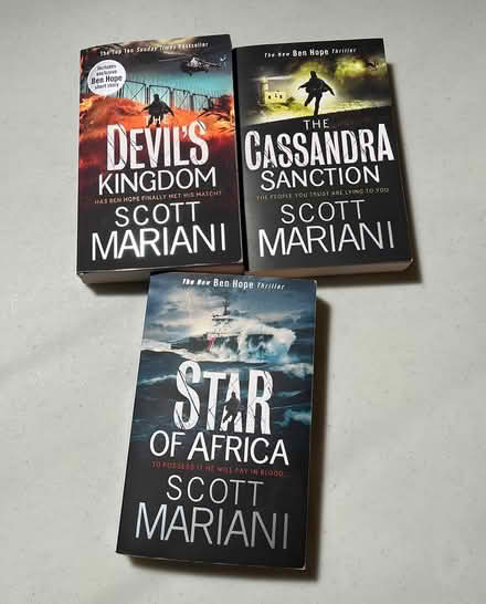Photo of free Various paperback/hard cover books (Kanata (Katimavik)) #3