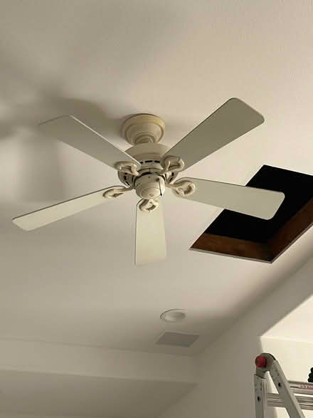 Photo of free White ceiling fans (Yorba Linda) #2