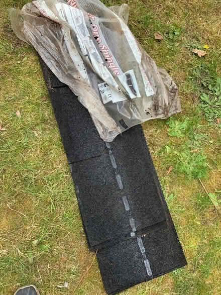 Photo of free Roofing shingles (GU51) #1