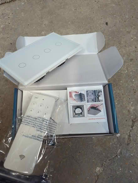 Photo of free 4g remote light switch glass (SO15 Southampton) #1
