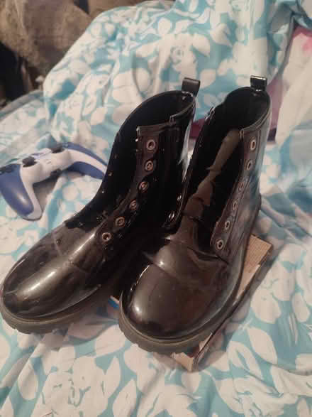 Photo of free Kids size 3 boots (Sutton Courtenay) #2