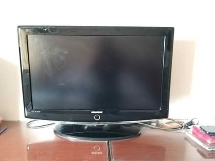 Photo of free 32" tv (Cambridge CB4) #1