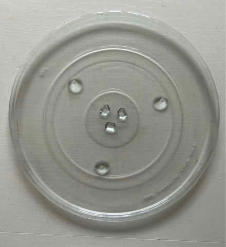 Photo of free Microwave Plate (Bedford MK40) #1