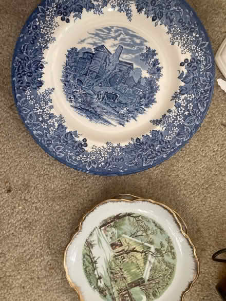 Photo of free vintage plates (Stowe) #1
