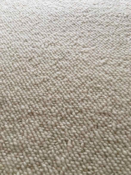 Photo of free Cream carpet remnant/ offcut approx 88x456cm (Prestwick NE20) #2