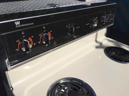 Photo of free Electric Stove/Range (Santa Fe) #2