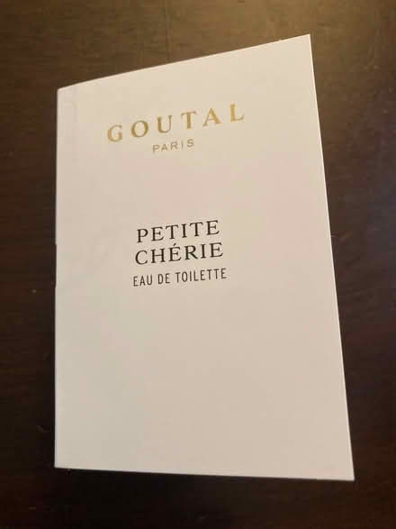 Photo of free Goutal Petite Cherie Perfume (Stowe) #2