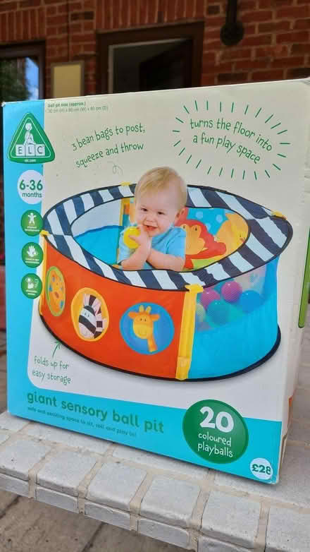 Photo of free Baby toys & books (Woosehill RG41) #2