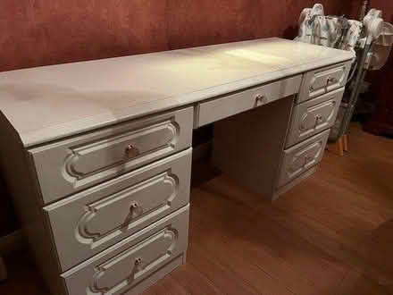 Photo of free Dressing table (GU22) #1