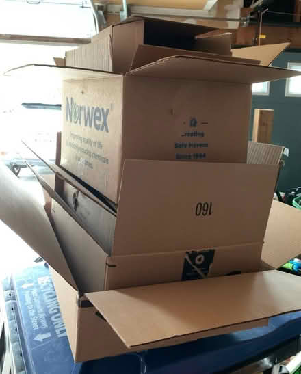 Photo of free LAST WEEKEND! Small Boxes x 12 (Winston Churchill & Hwy 403) #1