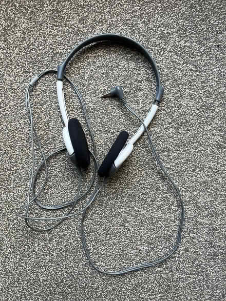 Photo of free Philips headset (Crawley RH10) #1