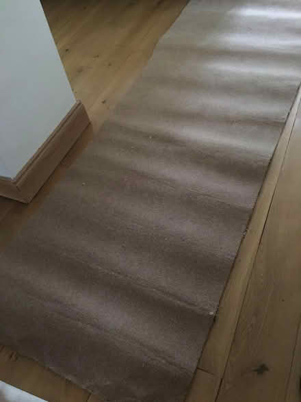 Photo of free Carpet remnant/ off cut approx 90x275cm (Prestwick NE20) #2