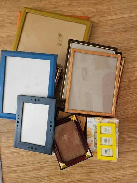 Photo of free Job lot of photo frames (Dingle L8) #1