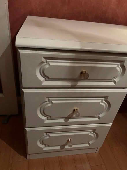 Photo of free Dressing table (GU22) #2