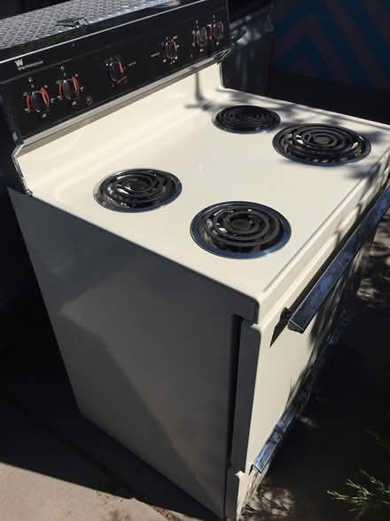 Photo of free Electric Stove/Range (Santa Fe) #1