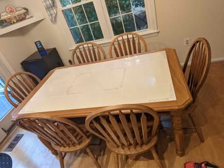 Photo of free Dining table and 6 chairs (Gaithersburg Quince Orchard) #1