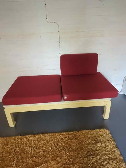 Photo of free Large coffee table / seat (SO15 Southampton) #2