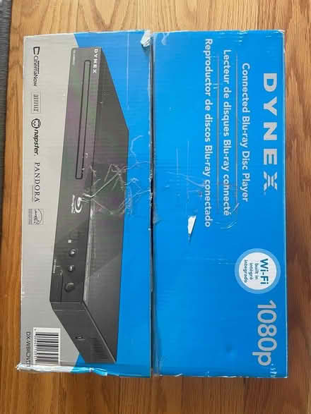 Photo of free DVD Blu-ray player no remote (Washington Park) #1