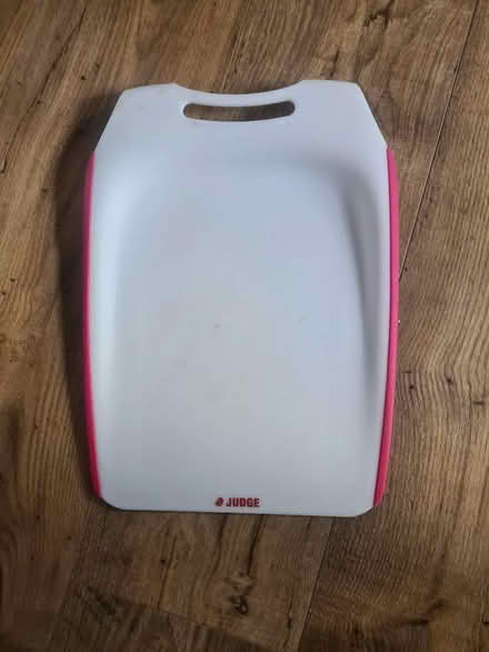 Photo of free Chopping board (Caldecott OX14) #1