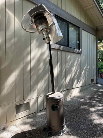 Photo of free Patio heater (damaged) (Los Gatos near downtown) #1