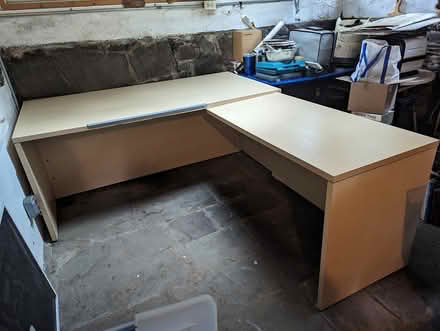 Photo of free Large desk with return (Park Hill, Yonkers) #1