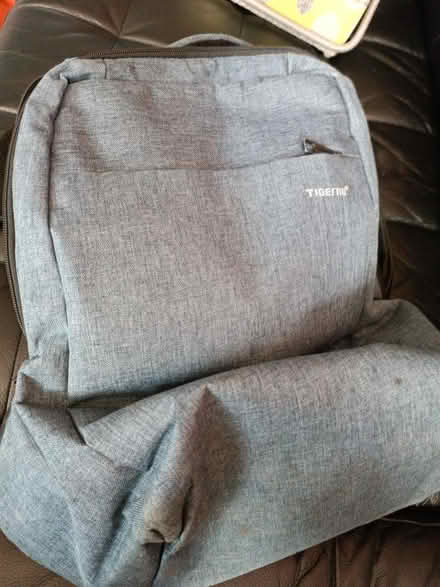 Photo of free Laptop bag (Muirend G43) #1