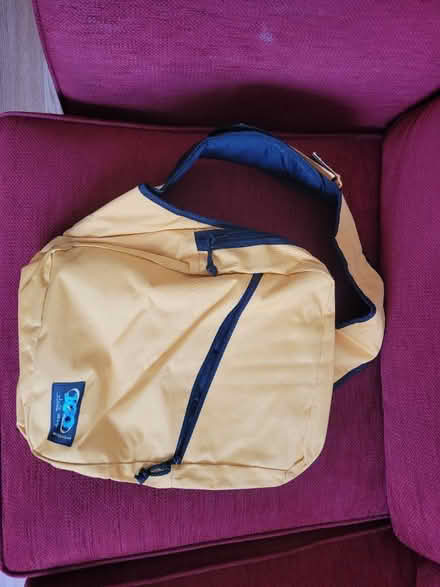 Photo of free Yellow courier type bag (East croydon) #1