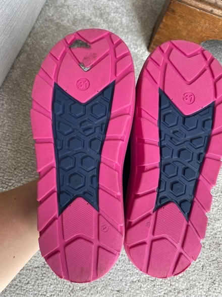 Photo of free Girls winter waterproof boots size 12.5 (Tunbridge Wells S. TN2) #4