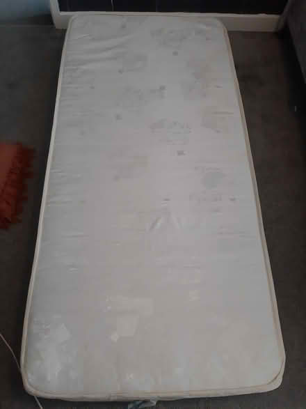 Photo of free Single mattress (Birmingham B19) #2